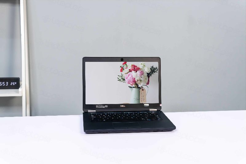 Laptop Dell Latitude E5480