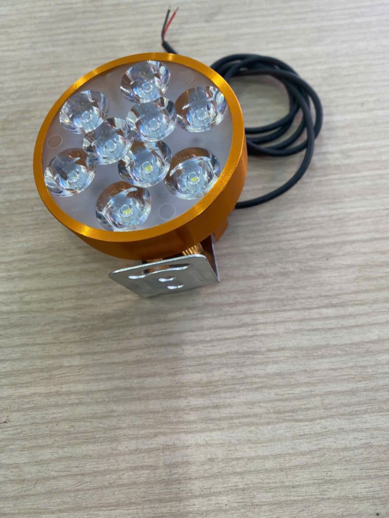 Đèn trợ sáng 9 bóng viền vàng