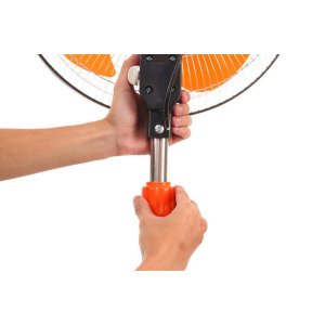 Quạt đứng thân sắt lồng mạ crom DTS1609